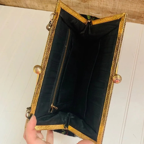 Vintage needle point tapestry purse - Picture 7 of 7